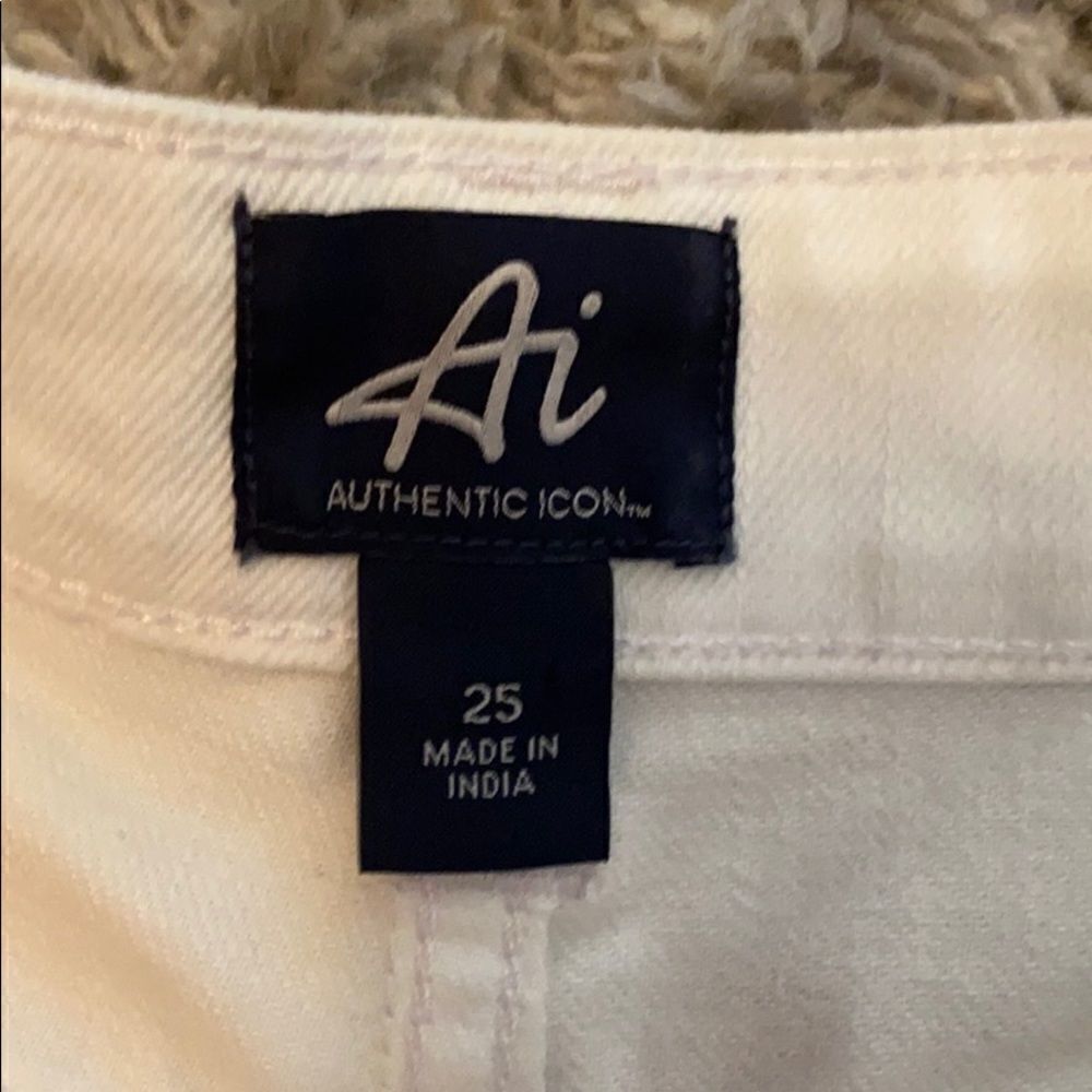 Authentic Icon Shorts  - Picture 2 of 3